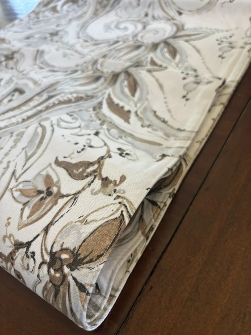 Pottery Barn Jolie Paisley Table Runner 18” x 104” Long Cream Brown Double Side